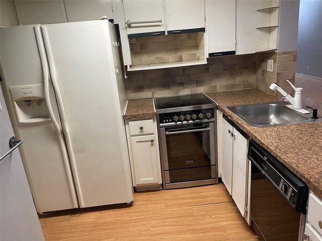 3083 N Oakland Forest Drive 308, Oakland Park, FL 33309