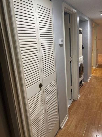 3083 N Oakland Forest Drive 308, Oakland Park, FL 33309