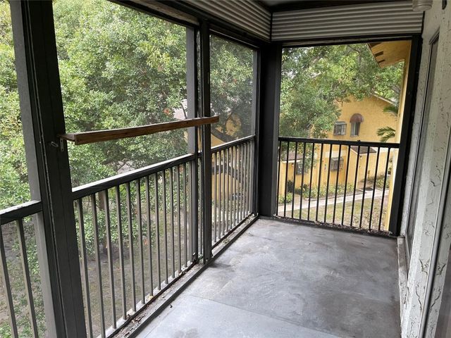 3083 N Oakland Forest Drive 308, Oakland Park, FL 33309