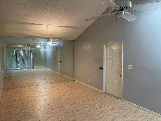 3083 N Oakland Forest Drive 308, Oakland Park, FL 33309