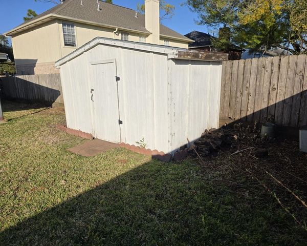 2611 Potomac Drive, League City, TX 77573