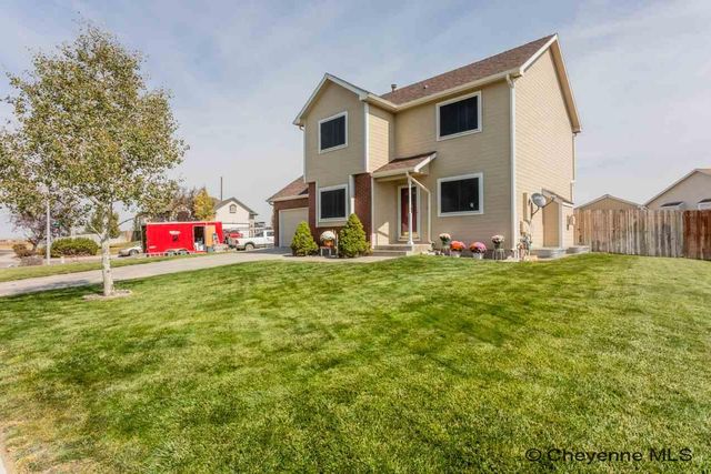 6021 BLUE BLUFF, Cheyenne, WY 82009