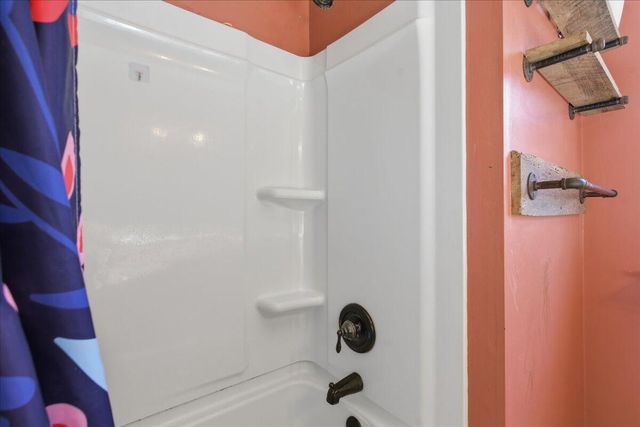 2835 Edwardsville RD, Hardy, VA 24101