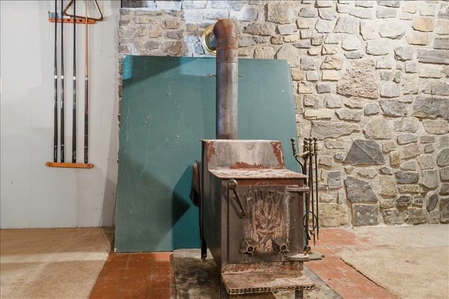 2835 Edwardsville RD, Hardy, VA 24101