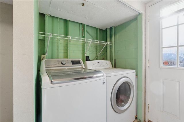 2835 Edwardsville RD, Hardy, VA 24101