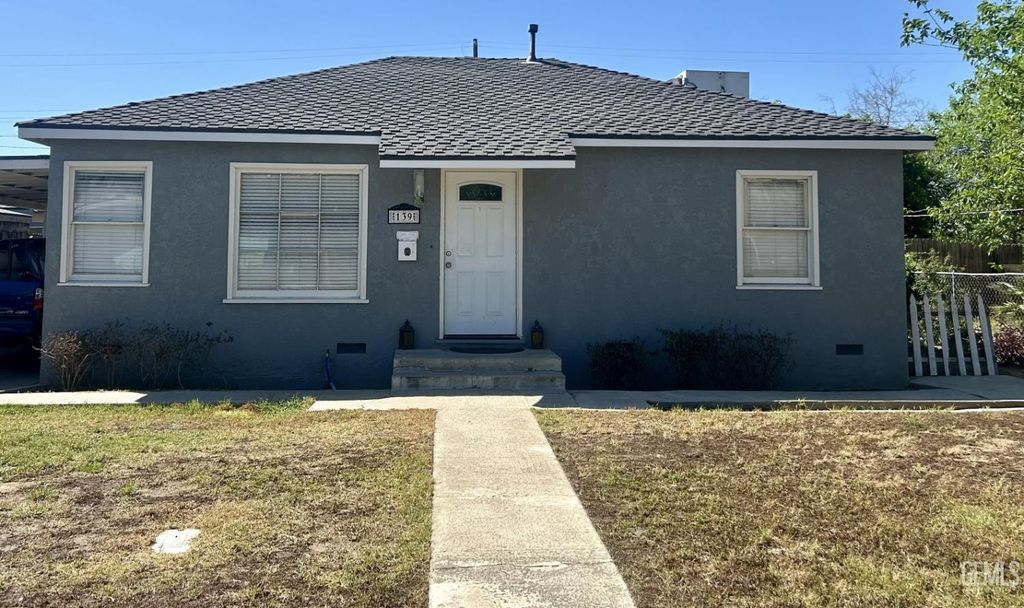 139 Spruce Street, Bakersfield, CA 93304