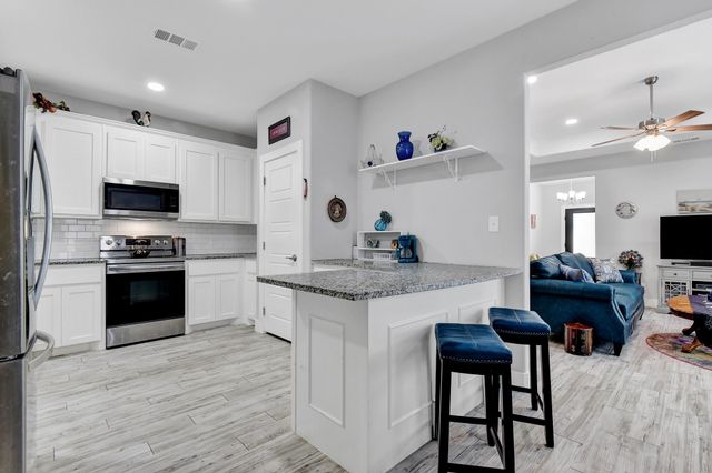 3101 S College Boulevard, Denison, TX 75020