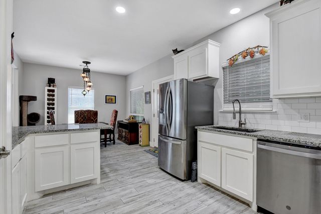 3101 S College Boulevard, Denison, TX 75020