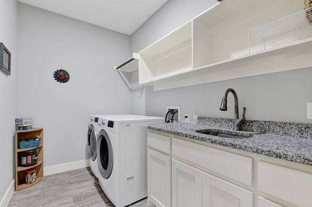 3101 S College Boulevard, Denison, TX 75020