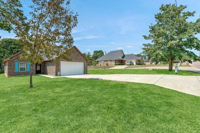 3101 S College Boulevard, Denison, TX 75020