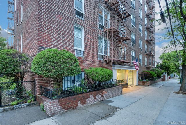 39-76 57th Street 1H, Woodside, NY 11377