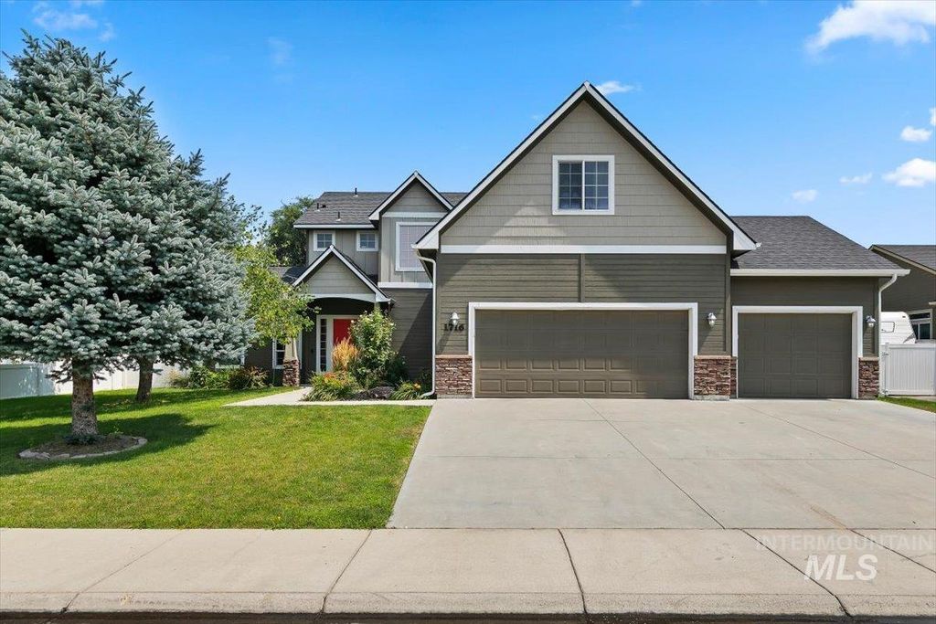 1716 S Oakley, Nampa, ID 83686 photo 1