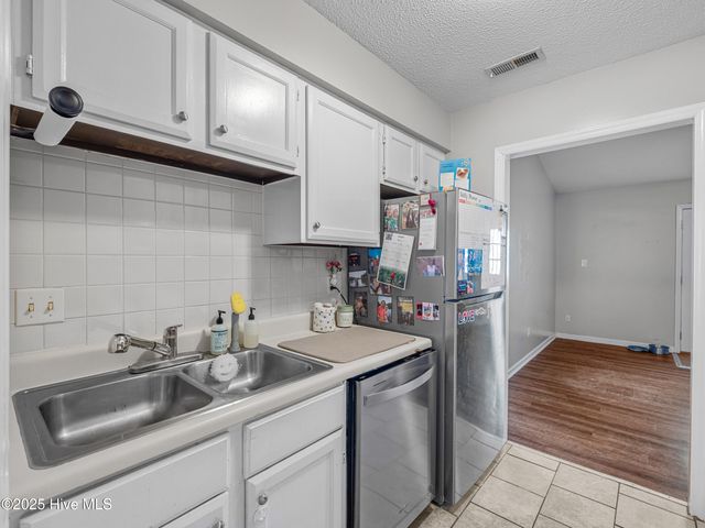 1940 Heather Loop, Midway Park, NC 28544