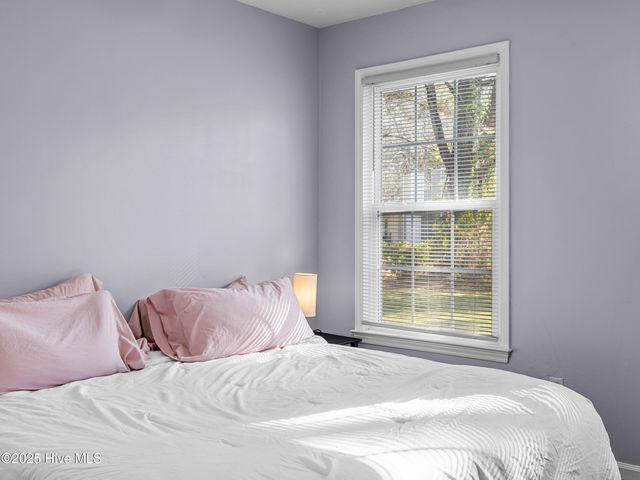 1940 Heather Loop, Midway Park, NC 28544