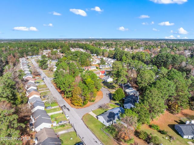 1940 Heather Loop, Midway Park, NC 28544