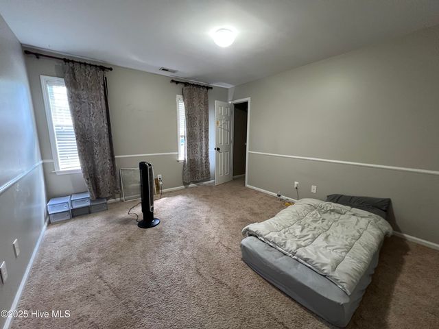 820 Welton Circle, Jacksonville, NC 28546