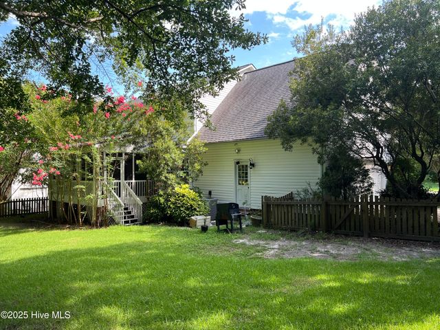 820 Welton Circle, Jacksonville, NC 28546