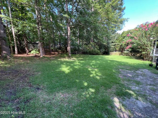 820 Welton Circle, Jacksonville, NC 28546