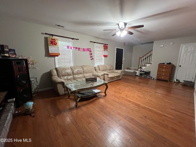820 Welton Circle, Jacksonville, NC 28546