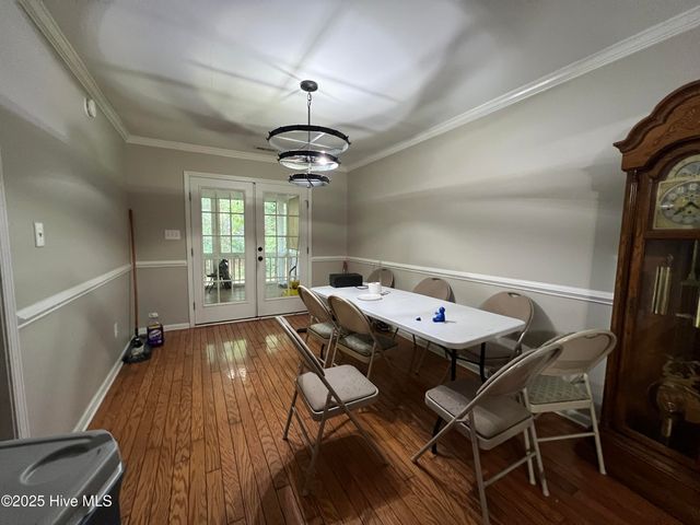 820 Welton Circle, Jacksonville, NC 28546