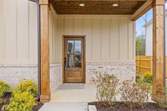 8294 Snowdrop Way, Ooltewah, TN 37363