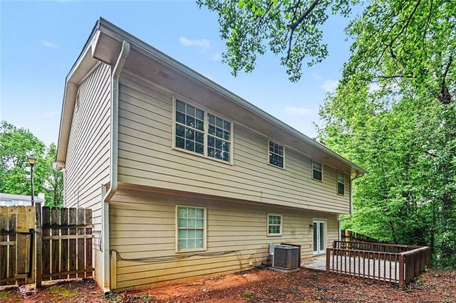 2292 Wilkins Cove, Decatur, GA 30035