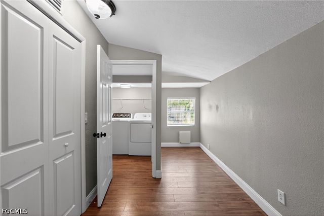 3250 Prescott ST N, St Petersburg, FL 33713