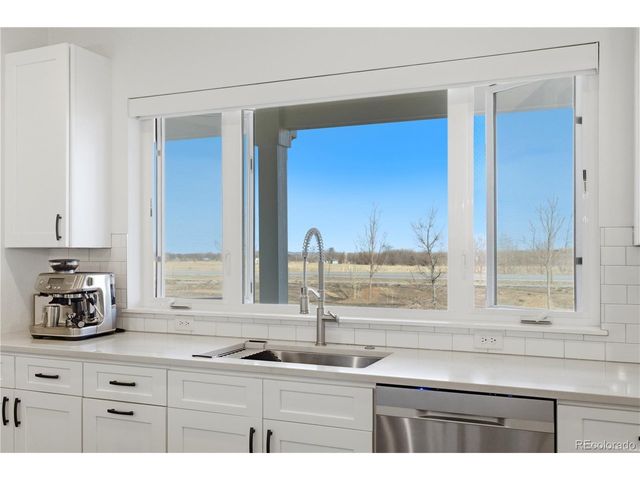 363 East St, Louisville, CO 80027