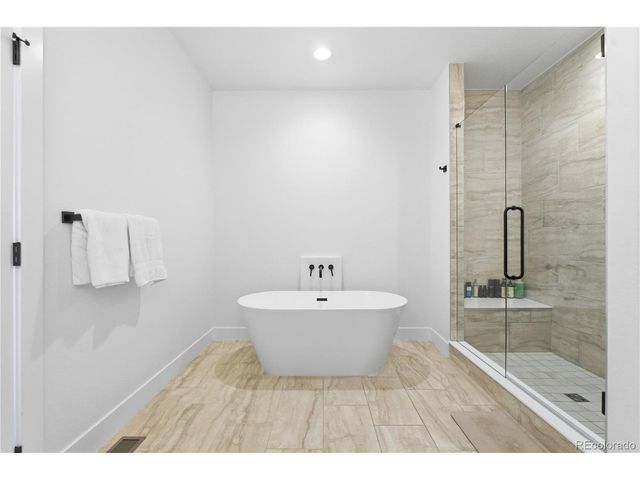 363 East St, Louisville, CO 80027