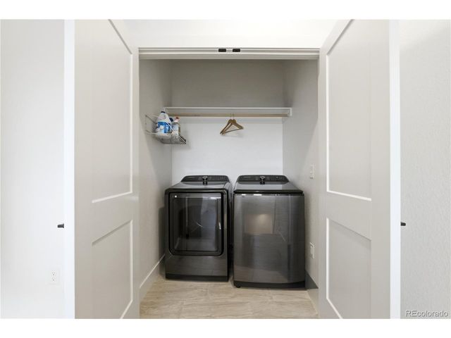 363 East St, Louisville, CO 80027