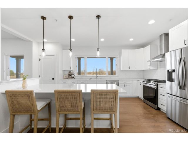 363 East St, Louisville, CO 80027