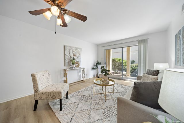 8702 Village Dr Apt 406, San Antonio, TX 78217