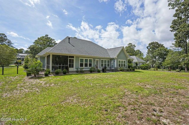 650 Grovewood Lane SE, Bolivia, NC 28422