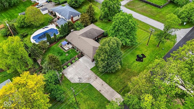 5215 E 62nd Street, Indianapolis, IN 46220