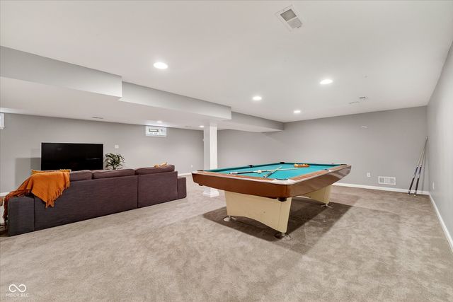 5215 E 62nd Street, Indianapolis, IN 46220