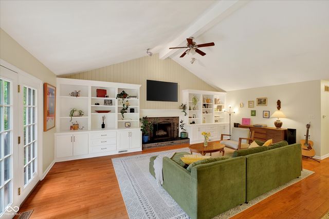 5215 E 62nd Street, Indianapolis, IN 46220