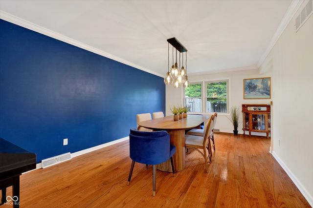 5215 E 62nd Street, Indianapolis, IN 46220
