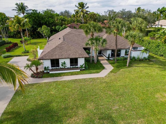 1205 Longlea Terrace, Wellington, FL 33414