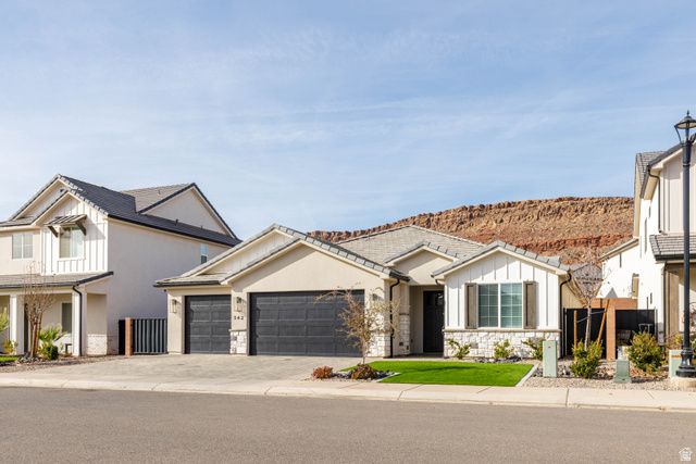 342 S WATER COURSE DR, Washington, UT 84780