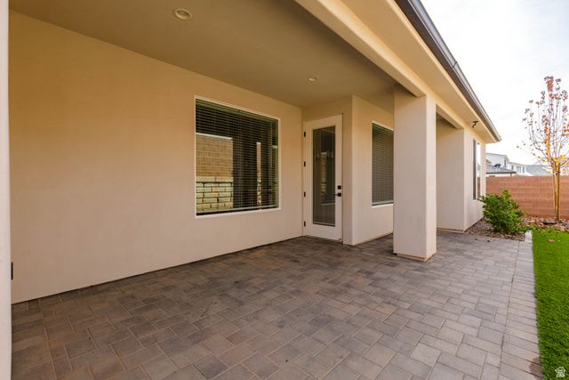 342 S WATER COURSE DR, Washington, UT 84780