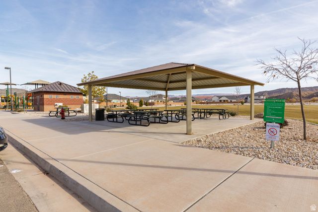 342 S WATER COURSE DR, Washington, UT 84780