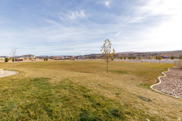 342 S WATER COURSE DR, Washington, UT 84780
