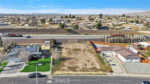15860 La Paz, Victorville, CA 92395