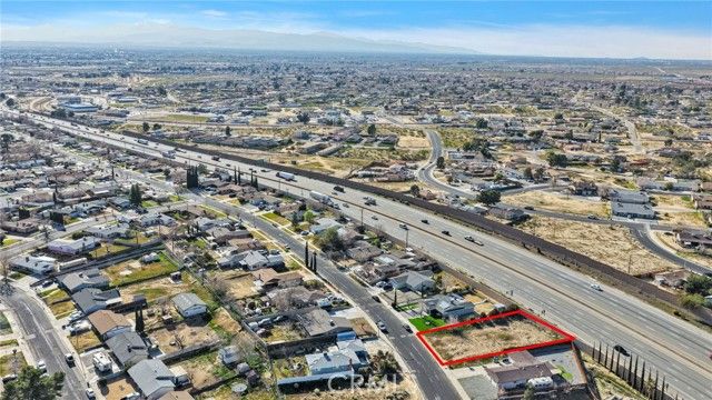 15860 La Paz, Victorville, CA 92395