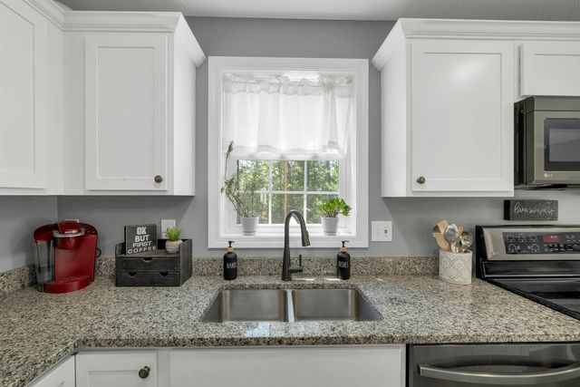 98 Eaton Road, Pittsfield, NH 03263