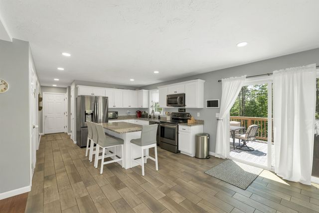 98 Eaton Road, Pittsfield, NH 03263