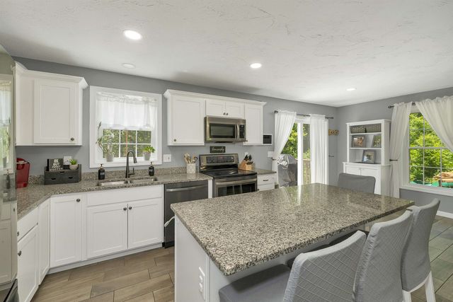 98 Eaton Road, Pittsfield, NH 03263