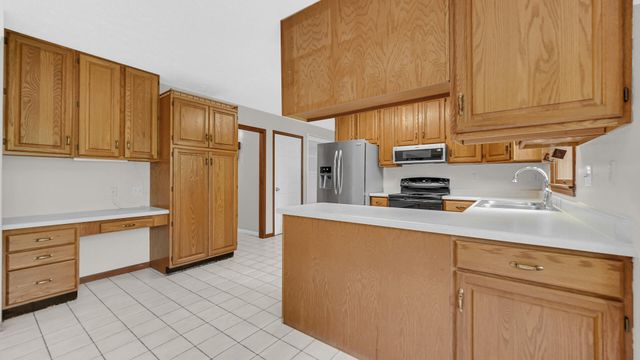947 Sandpiper Drive, Chesterton, IN 46304