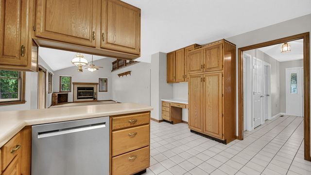 947 Sandpiper Drive, Chesterton, IN 46304