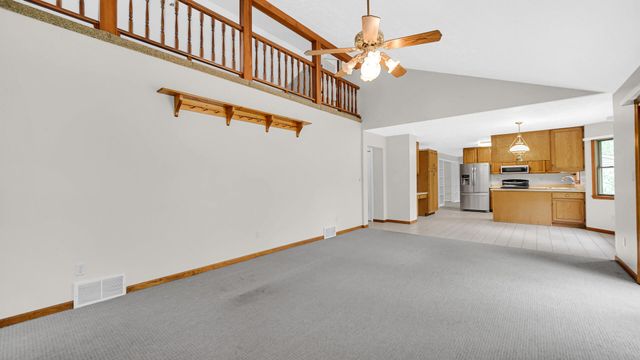 947 Sandpiper Drive, Chesterton, IN 46304